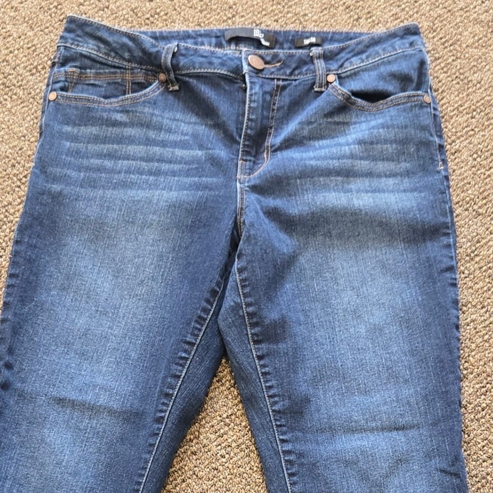 1822 Denim Taylor Ankle Jeans Dark Wash Raw Edge Cuff Cropped Slim Mid - Picture 5 of 12